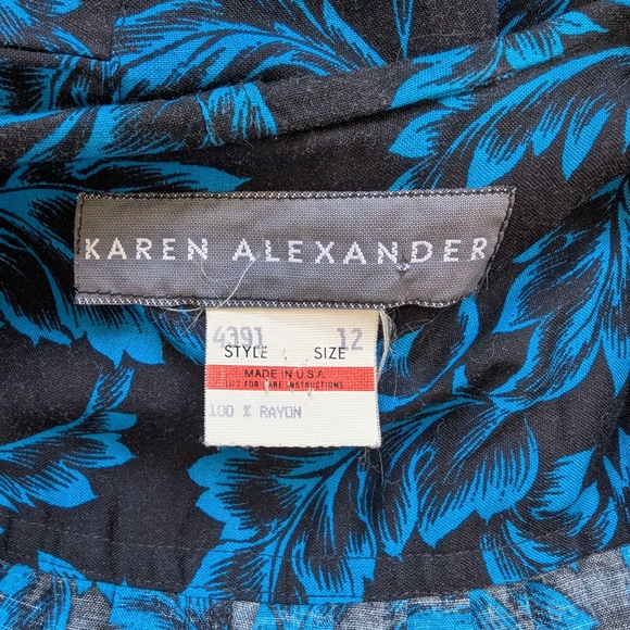 Karen Alexander Vintage Chic Black and Blue Floral Midi Dress - Picture 5 of 13